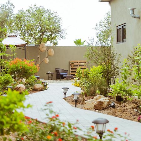 Casa Emiliana Bed & Breakfast บาเย เด กัวลาลูเป ภายนอก รูปภาพ